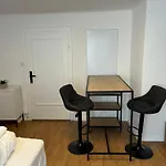 アパート Zentrale Alte Baeckerei グムンデン