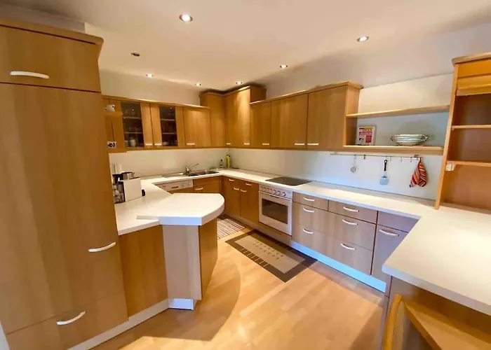 Zentrale Alte Baeckerei * 格蒙登